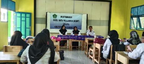 MTsN 6 HSU Fasilitasi Pertemuan MGMP IPS MTs Kab. HSU